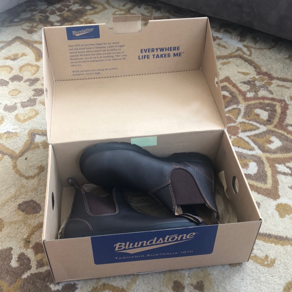 Blundstone boots 550 walnut men’s 7.5 / women’s 9.5